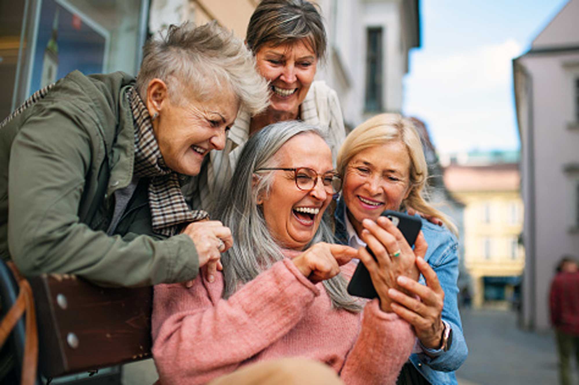 Setting Up a Smart Phone for Your Senior Parents